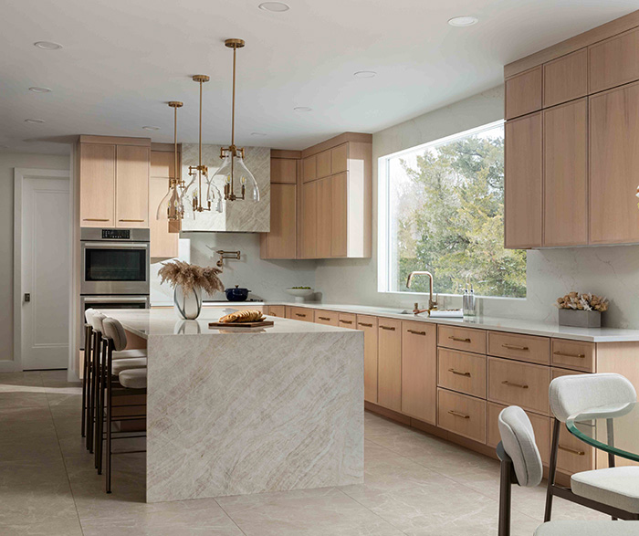 Contemporary Quartersawn White Oak Kitchen Cabinets